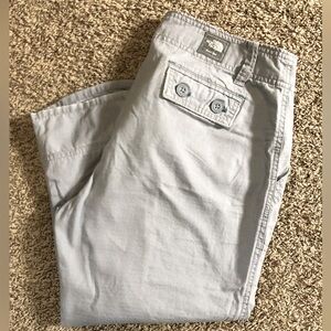 Women’s The North Face capris